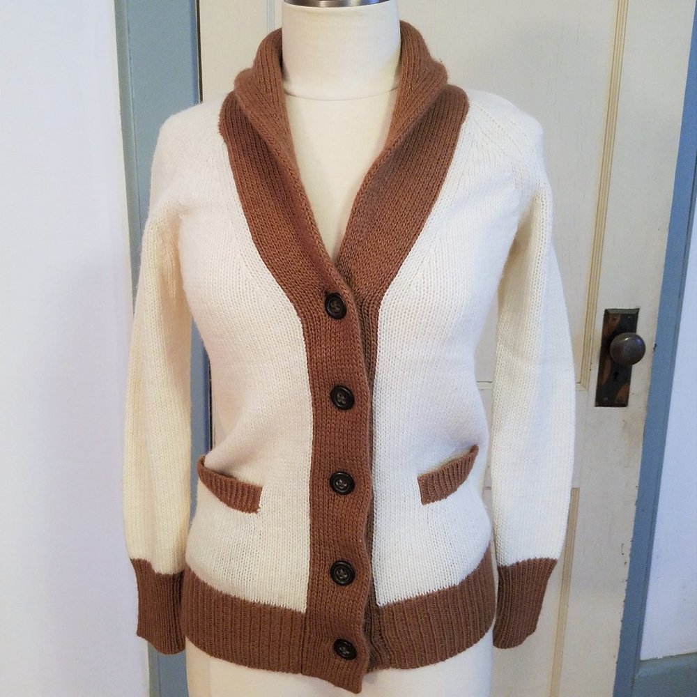 Soft Cream White Brown Trim Shawl Collar Pockets